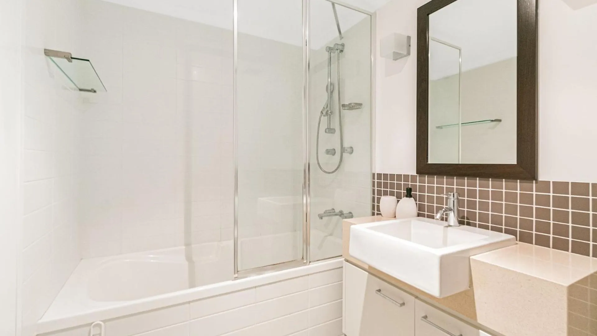 Seascape Apartments Unit 802 Tweed Heads