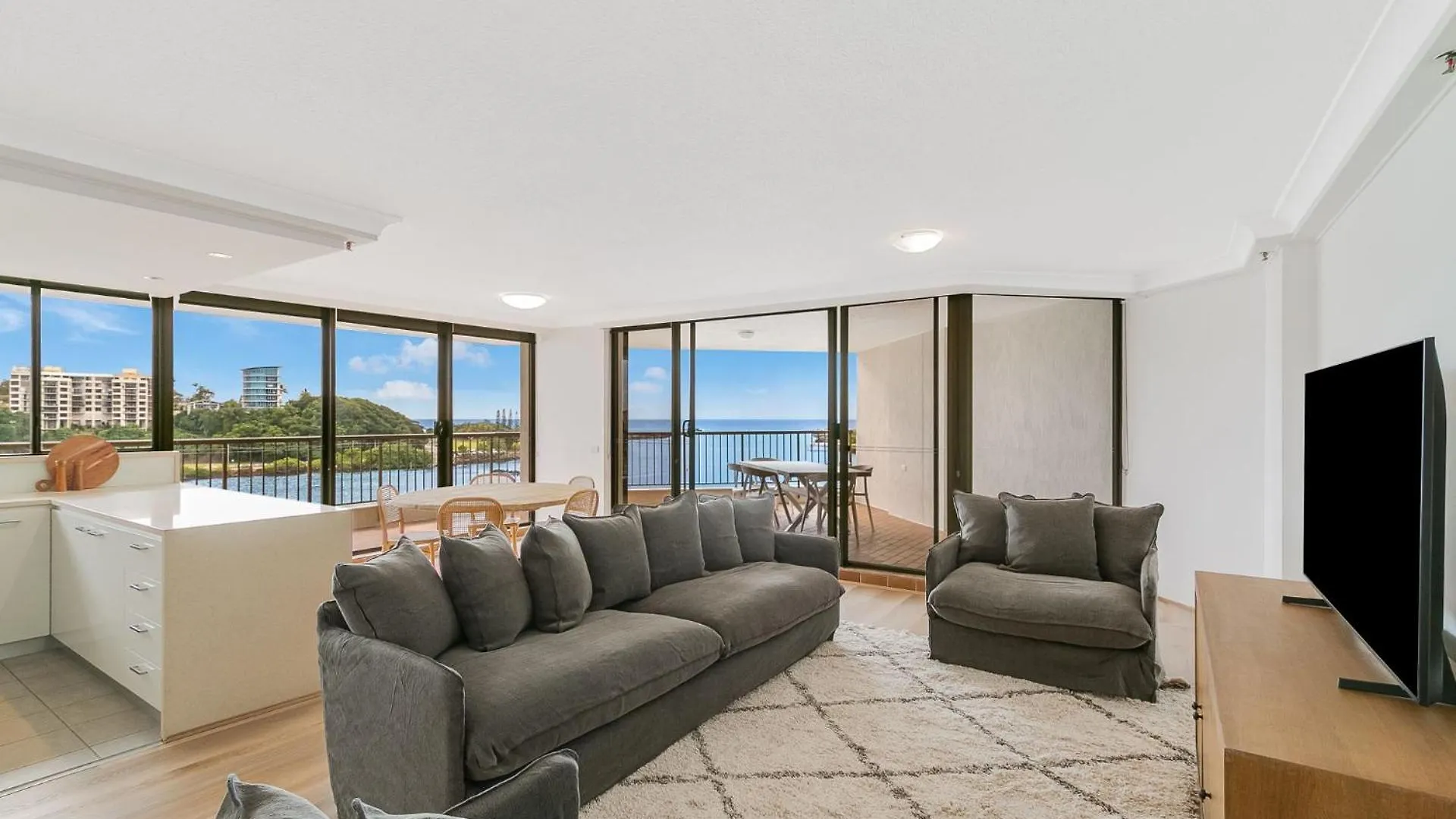 Seascape Apartments Unit 802 Tweed Heads